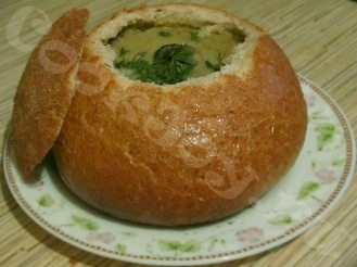Крем-суп грибной в хлебе