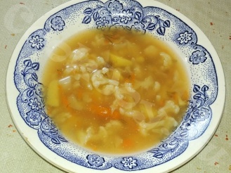 Овощной суп с цветной и белокочанной капустой